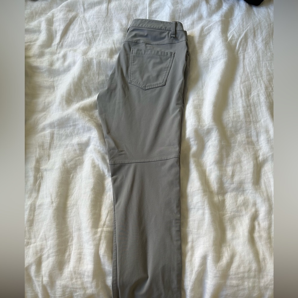 Men’s Lululemon ABC Slim pants, silver/grey, 32 waist